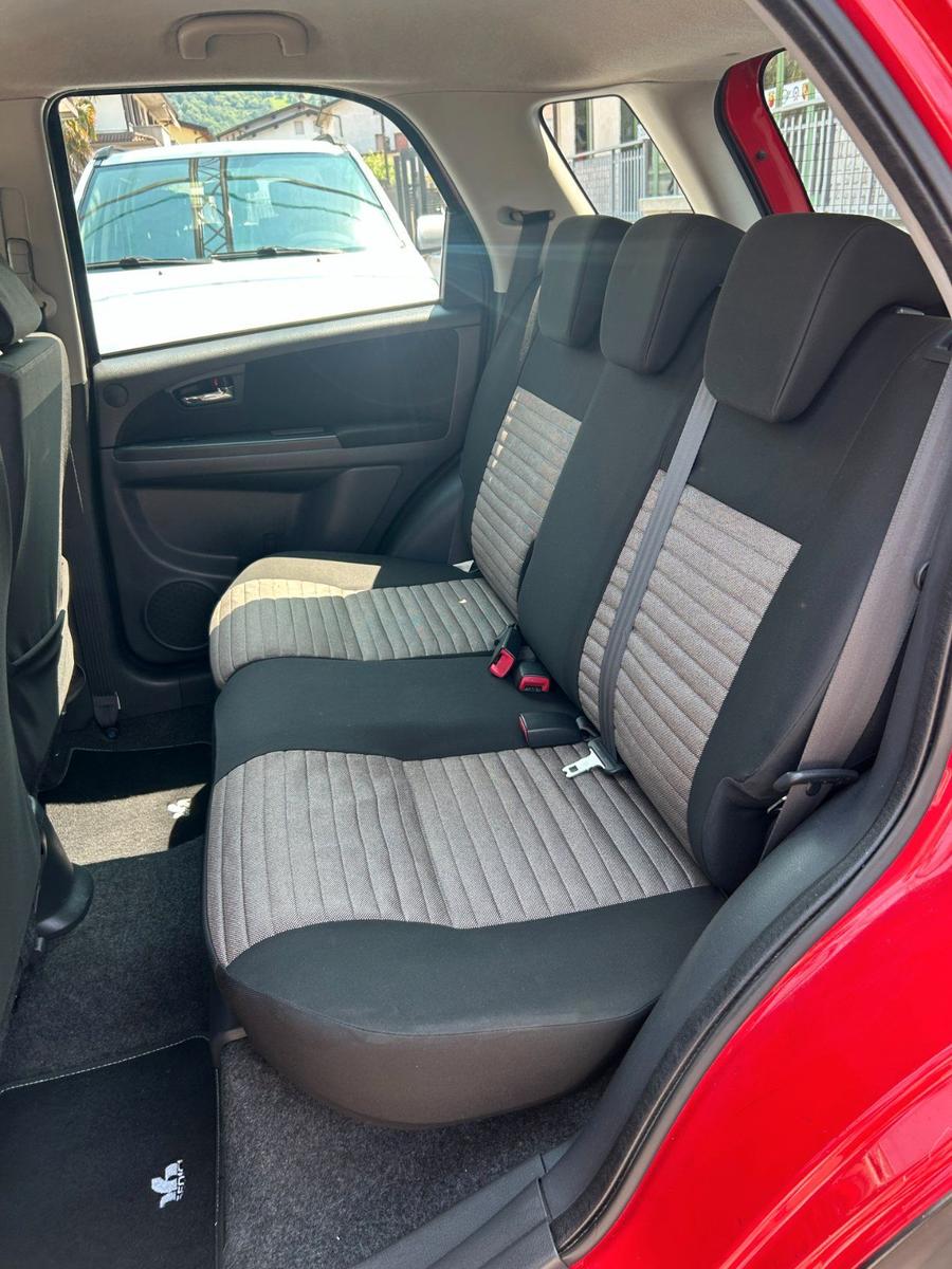 Fiat Sedici 2011 — photo 11