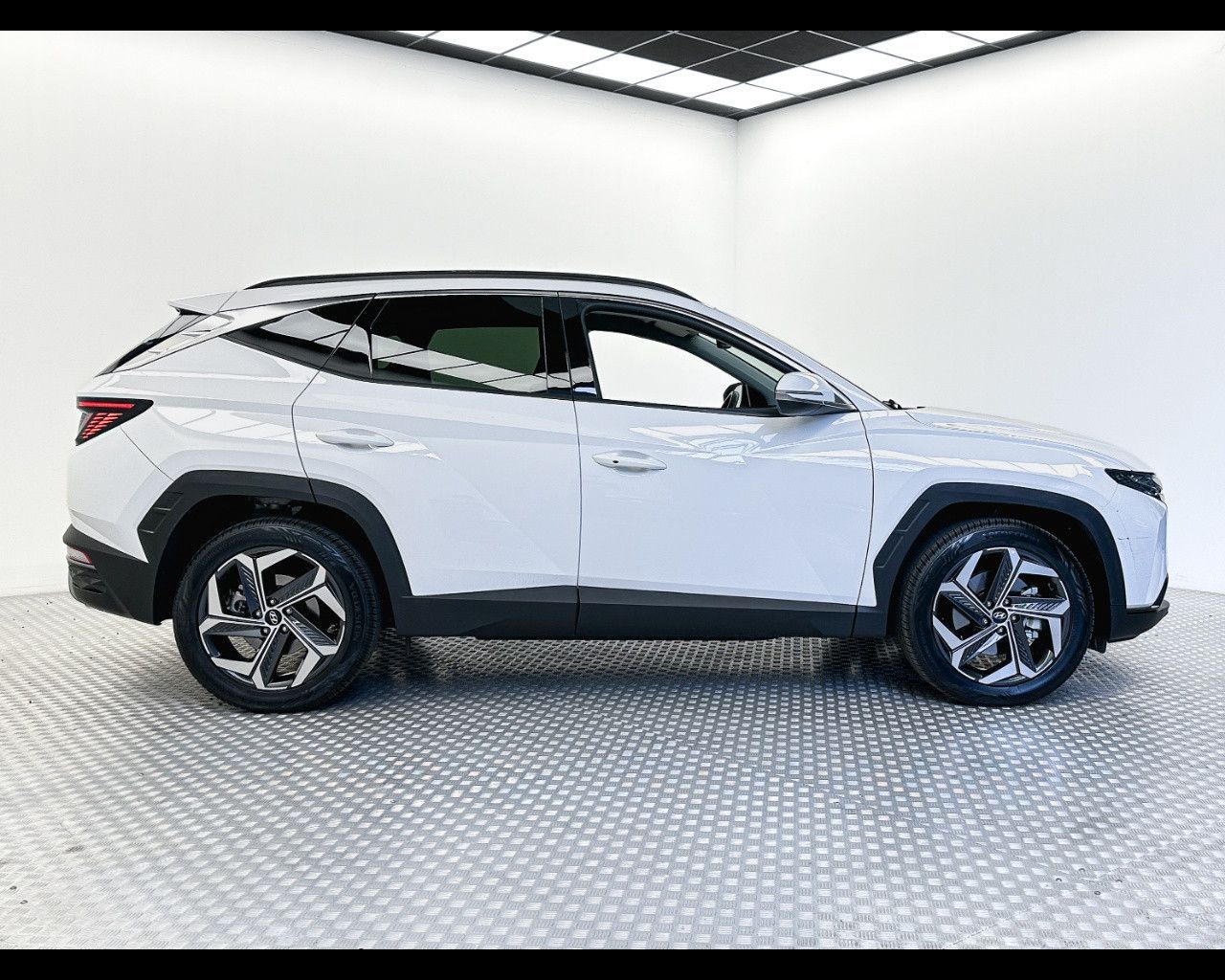 Hyundai HYUNDAI Tucson 3ª serie - Tucson 1.6 HEV 4WD aut imagem 3