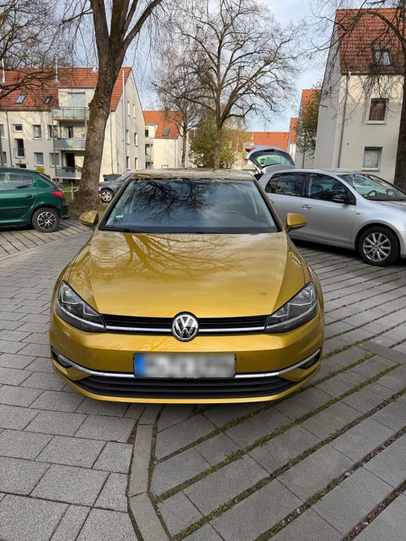 Image of Volkswagen Golf