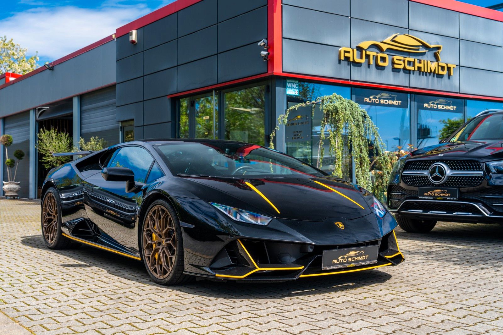 LAMBORGHINI Huracan