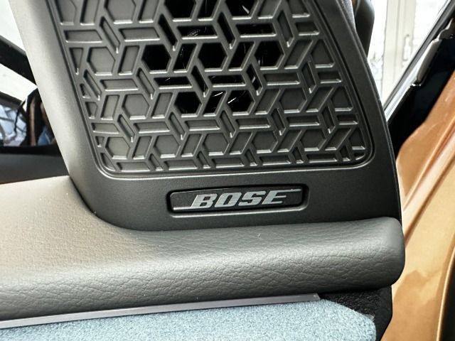 Fahrzeugabbildung Nissan Ariya 87 kWh 225kW e-4ORCE Evolve+Pack*20Zoll*SD