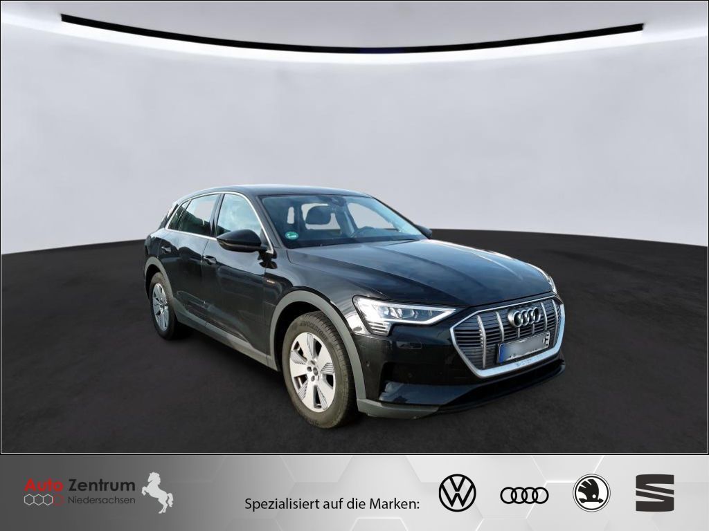 AUDI e-tron quattro AZN-Haus-Förderung* Kamera-StandH