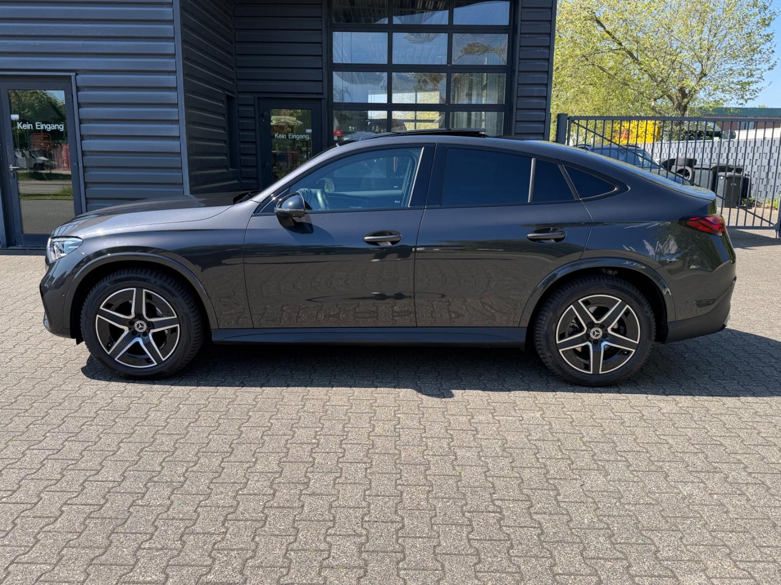 Mercedes-Benz GLC 220d 4Matic Coupe AMG PANO DIGITAL LIGHT 360