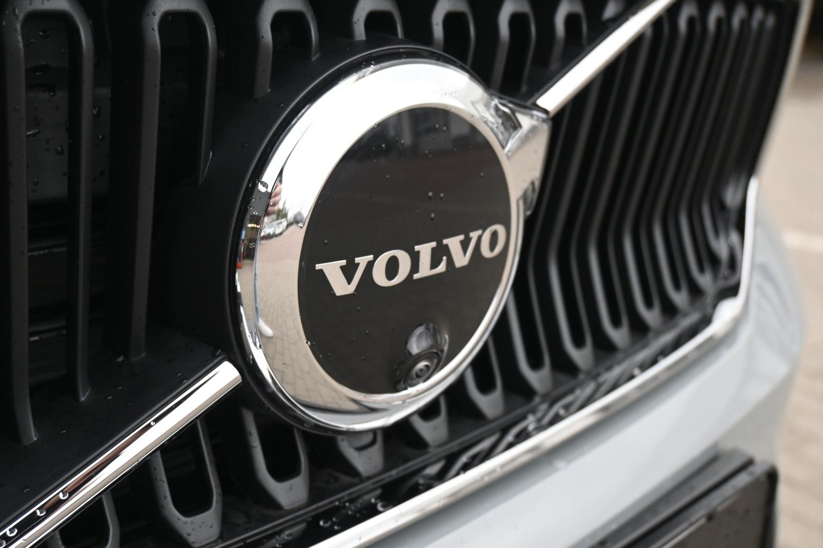 Fahrzeugabbildung Volvo XC40 B3 DKG *360°*ACC*Allwetter*Lenkradhzg*