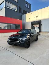 BMW X5 xDrive30d - - BMW X5 in Dortmund