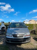 Fiat Kleinwagen Pkw - gebrauchte Fiat Idea aus dem Jahr 2004