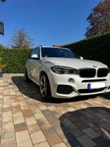 BMW X5 xDrive30d - - BMW X5 Gebrauchtwagen in Freiburg