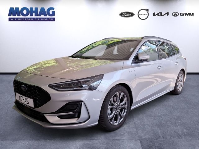 Ford Focus — hlavná fotografia