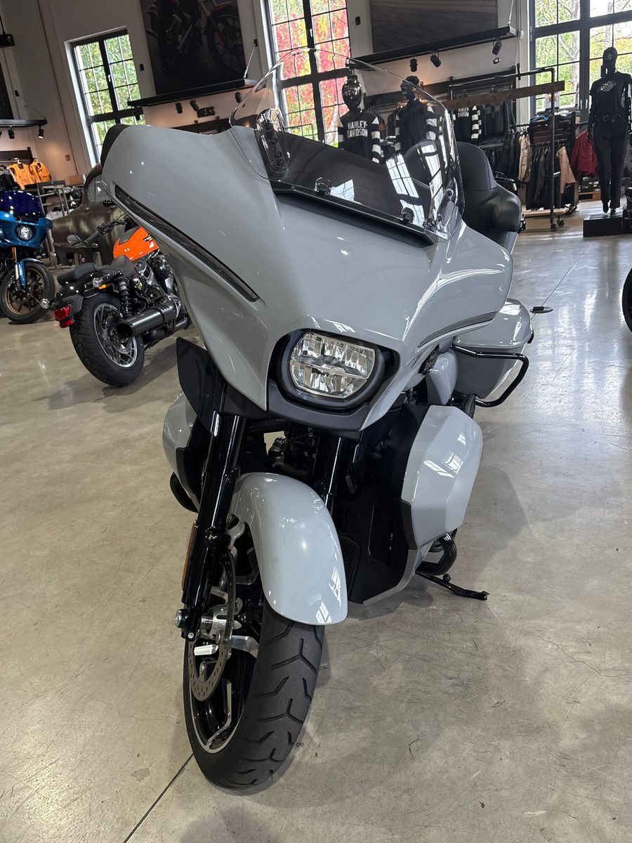 Fahrzeugabbildung Harley-Davidson Street Glide Ultra