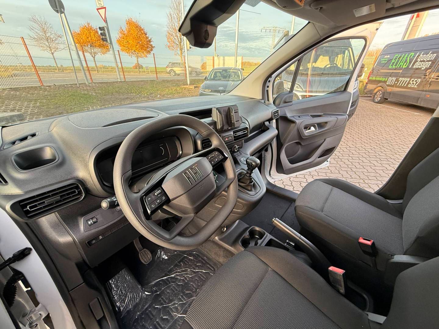 Fahrzeugabbildung Fiat Doblo L1 LIGHT EASY PRO