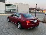 Mercedes-Benz E 400 4MATIC V6 Biturbo - rote Mercedes-Benz E 400