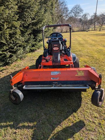 Kubota F3090  SCHLEGELMÄHWERK 1600