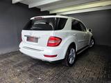 Mercedes-Benz ML 350, SPORT PAKET, e.DACH, COMAND, LED - Mercedes-Benz ML 350 Gebrauchtwagen in Berlin