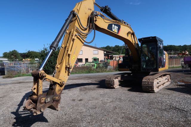 CAT 320 E