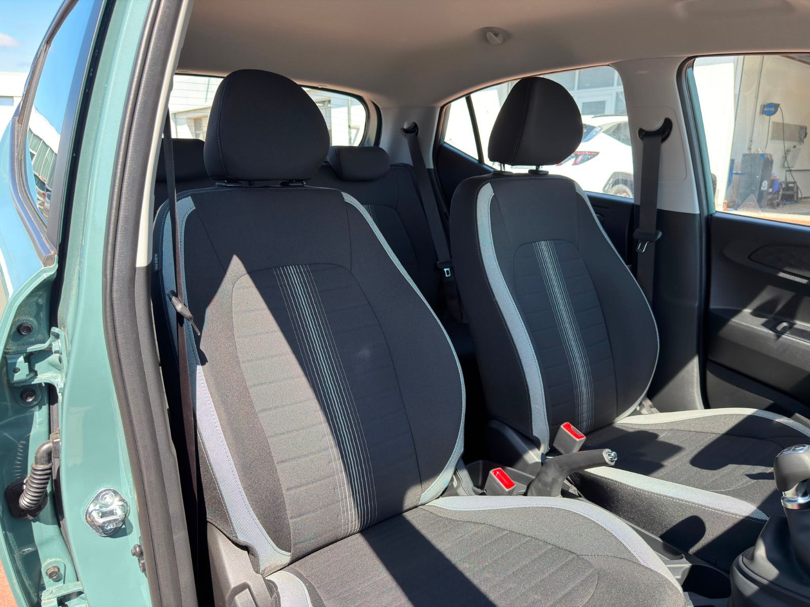 Fahrzeugabbildung Hyundai i10 1.0 Select *Navi*Klima*CarPlay*RFKamera*PDC*