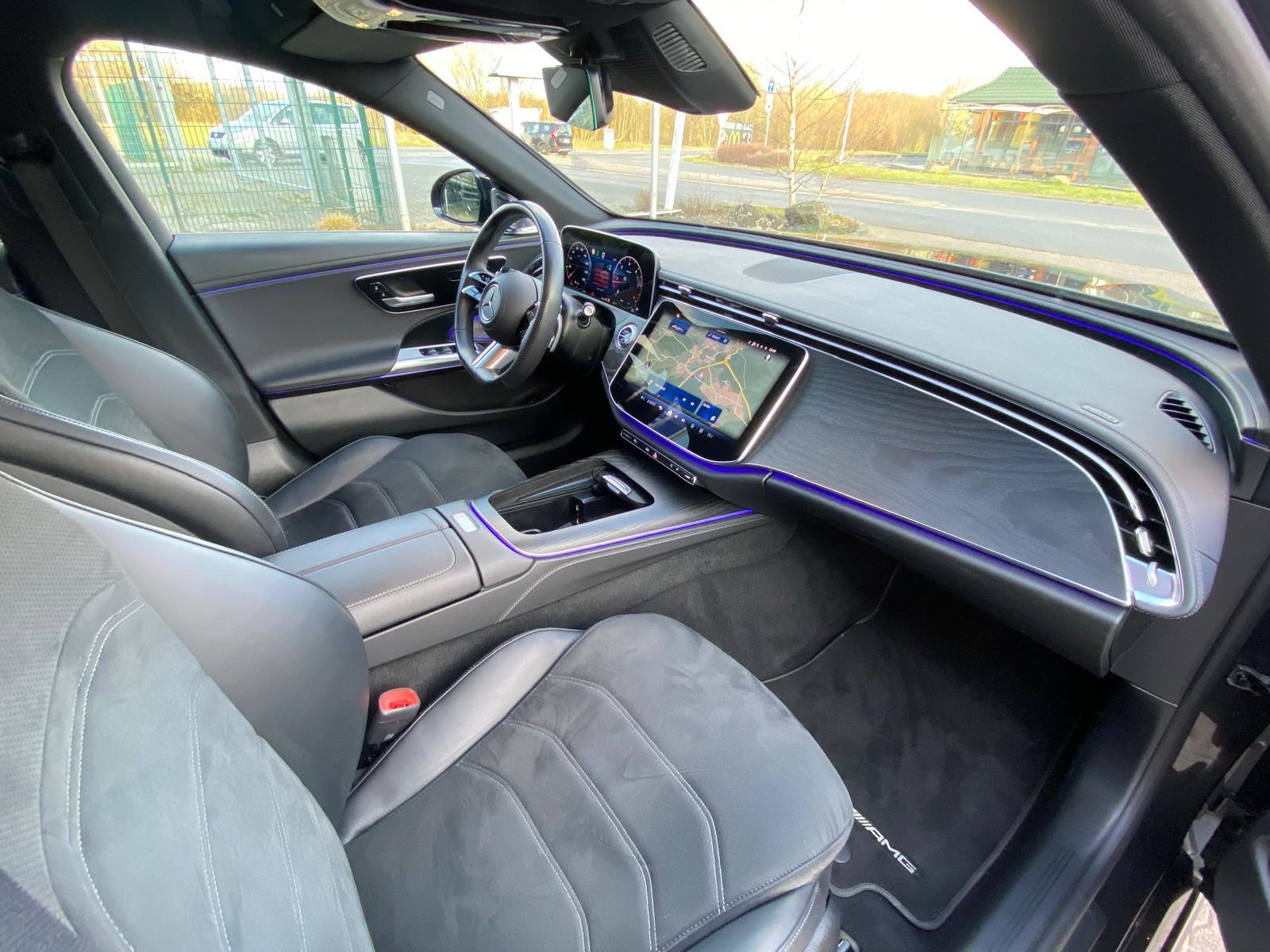 Mercedes-Benz E 220 E Limousine E 220 d AMG Line