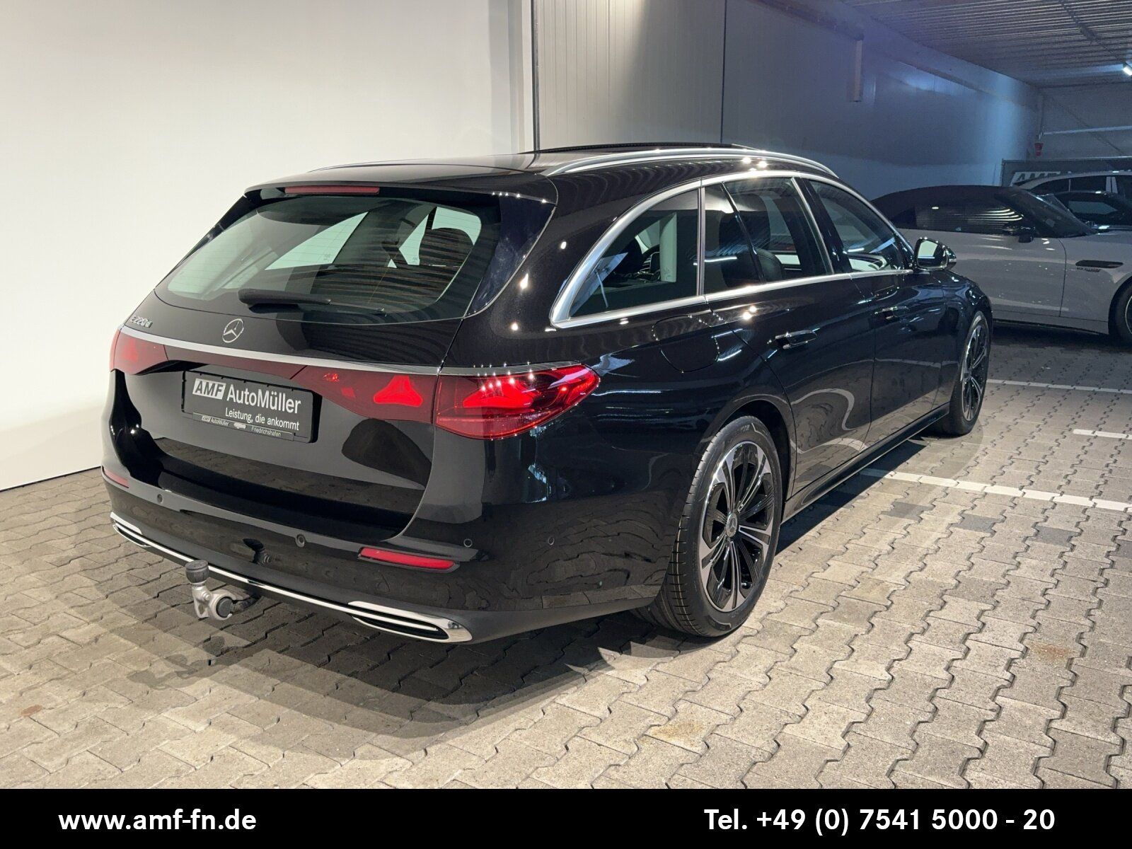 E 220 T d Avantgarde AHK+PANO+DISTRO+MBUX+RFK