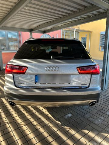 Audi a6 4G ALLROAD 3.0Tdi Matrix