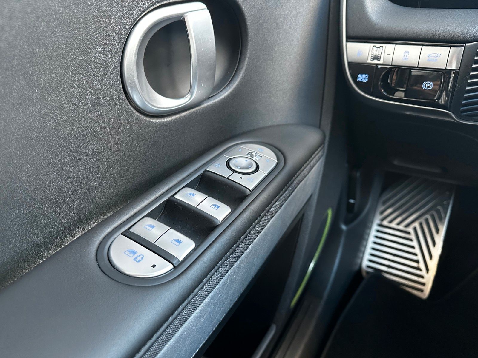 Fahrzeugabbildung Hyundai IONIQ 5 Uniq Elektro 72,6 kWh 217PS Bose!