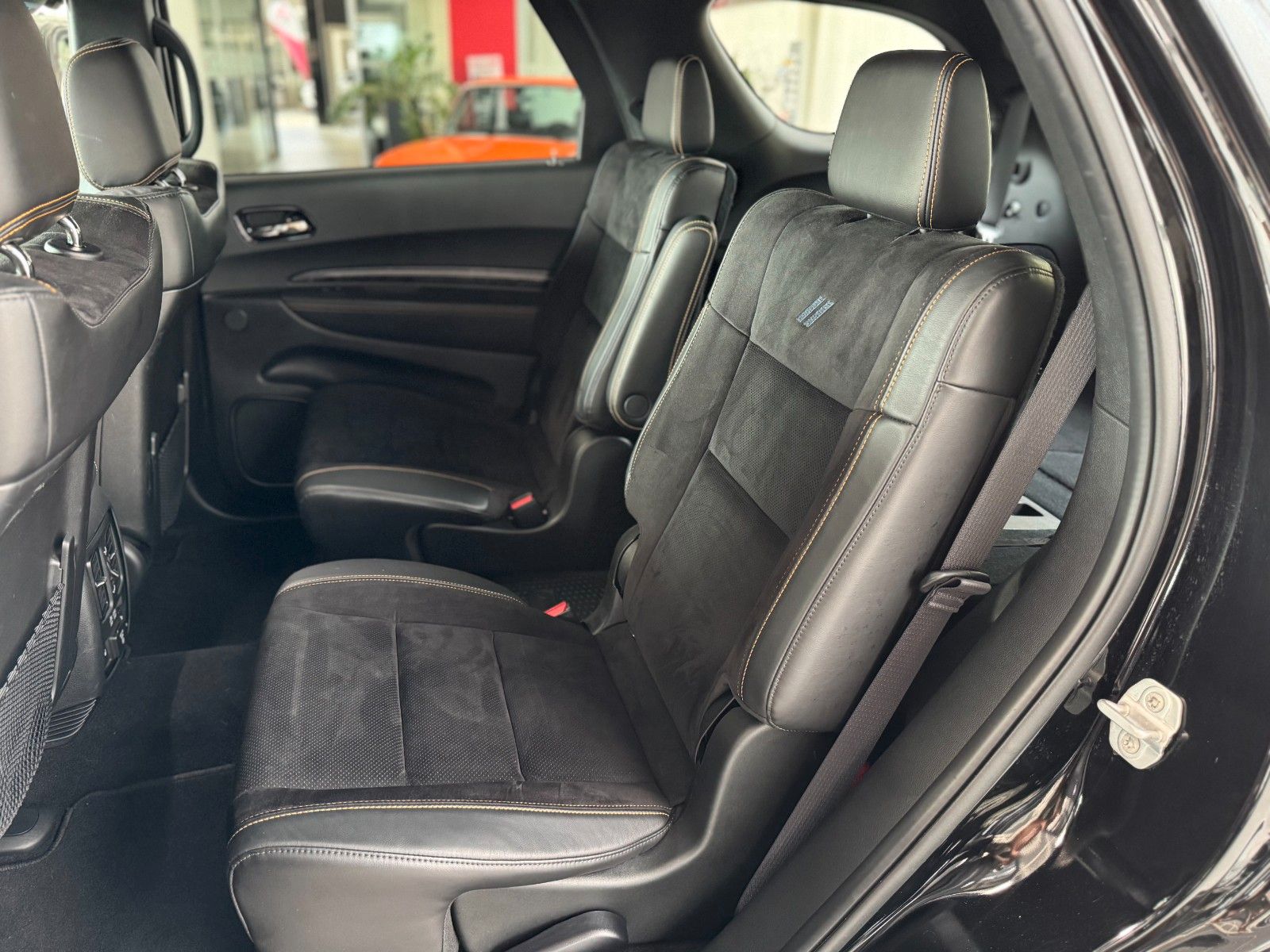 Fahrzeugabbildung Dodge Durango 5,7 R/T LPG AHK Hemi Orange