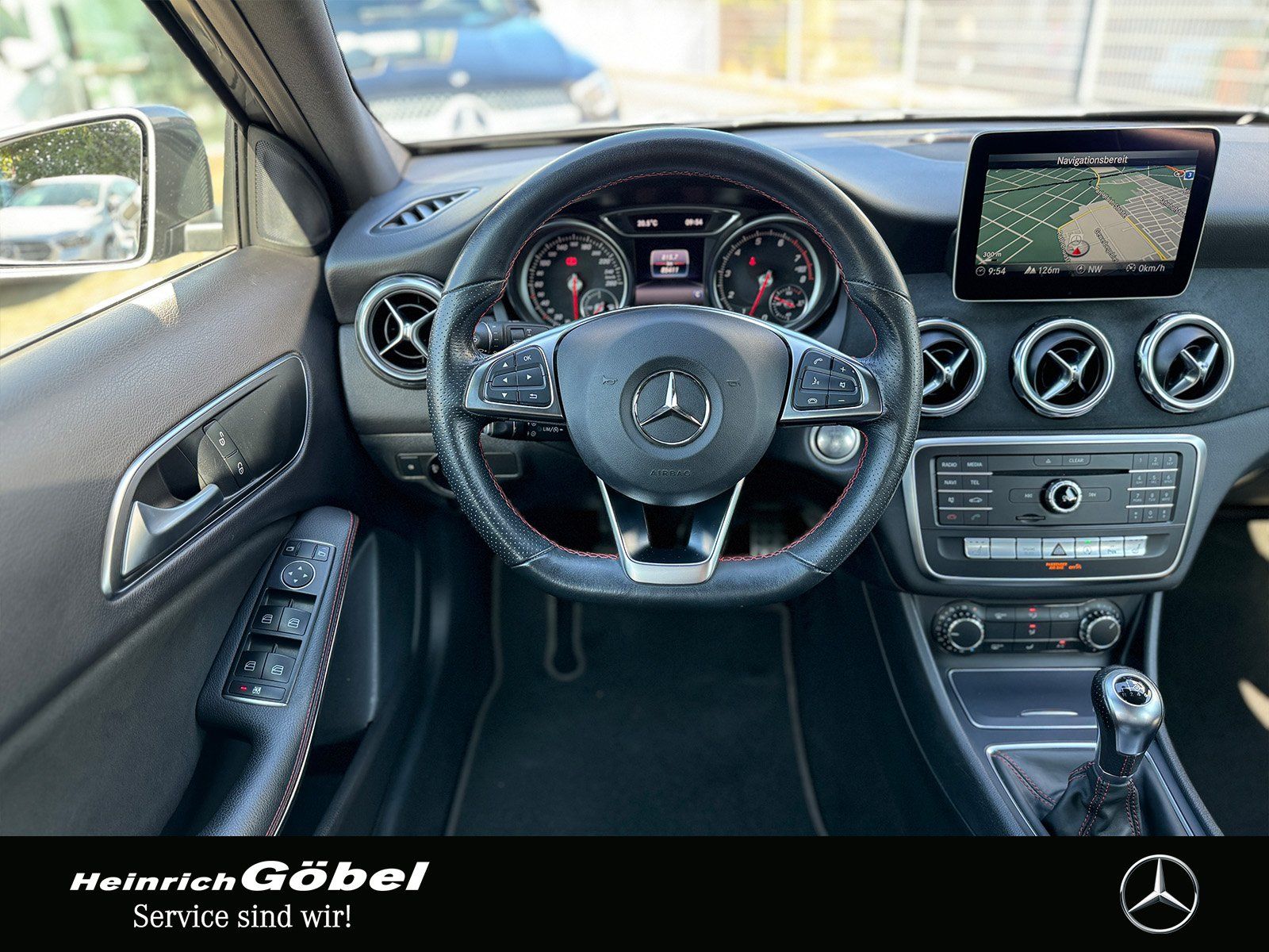 Fahrzeugabbildung Mercedes-Benz GLA 180 AMG*LED*PDC*NAVI*TEMPOMAT*WKR*SKR