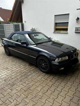 BMW e36 325i Cabrio Madeiraschwarz - BMW 325 aus 1993: 325i