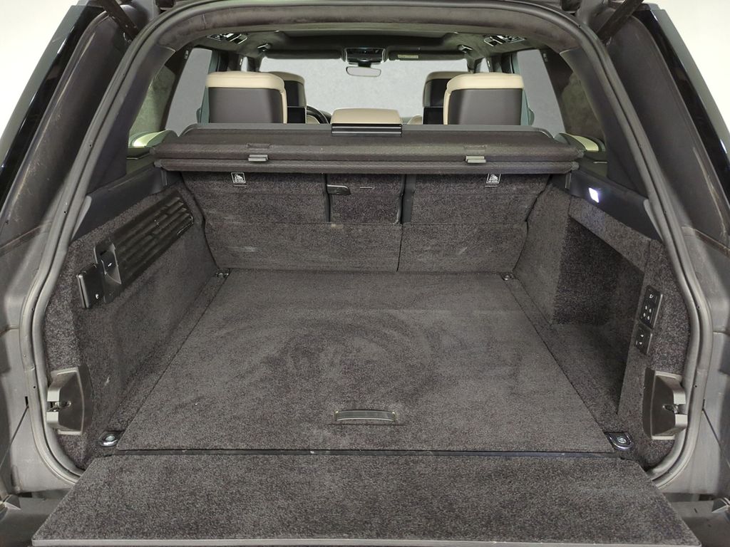 Land Rover Range Rover P400 Autobiography VOLLAUSSTATTUNG B