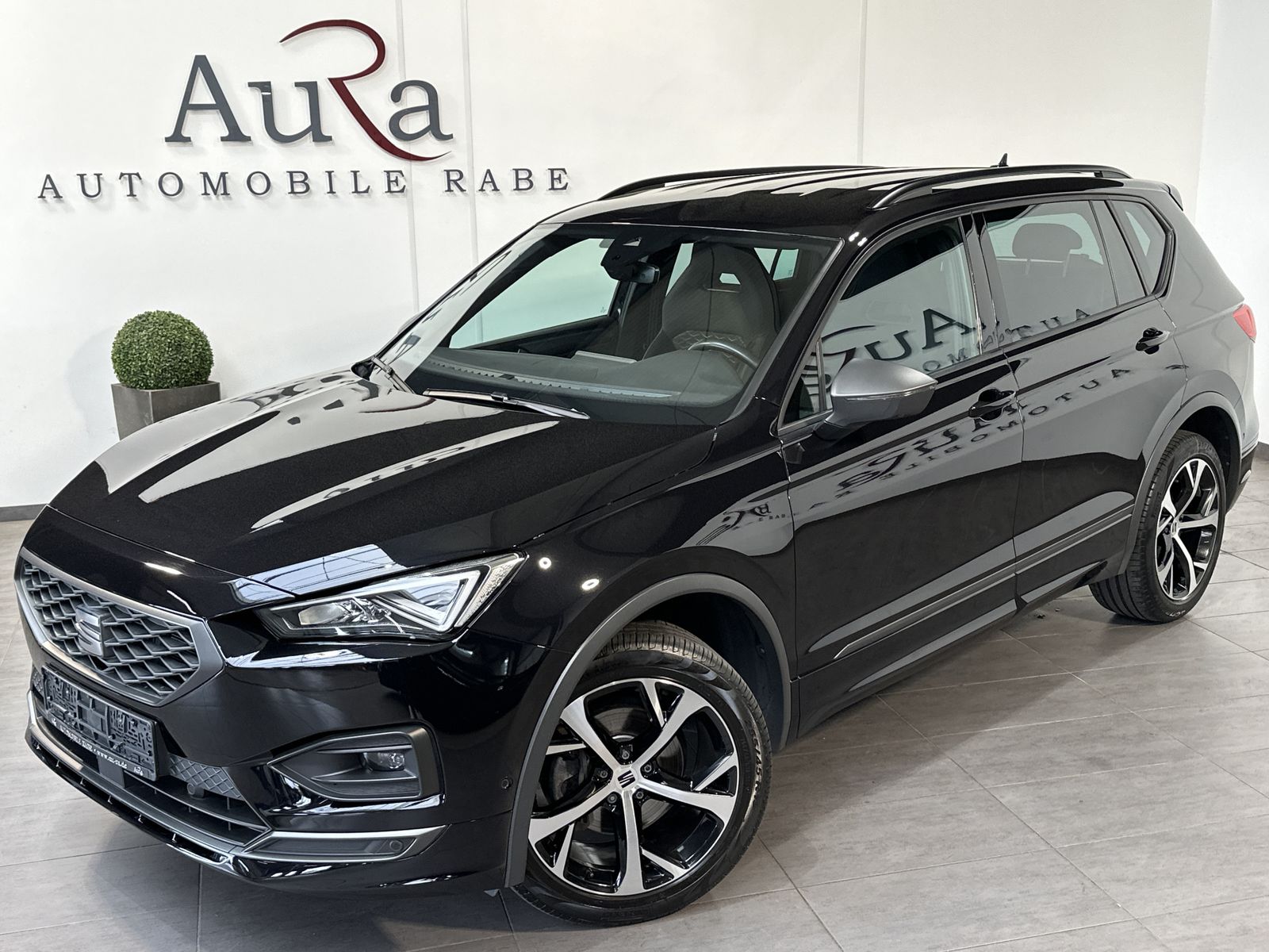 Fahrzeugabbildung SEAT Tarraco 2.0 TDI DSG FR NAV+LED+VCOCK+BEATS+ACC