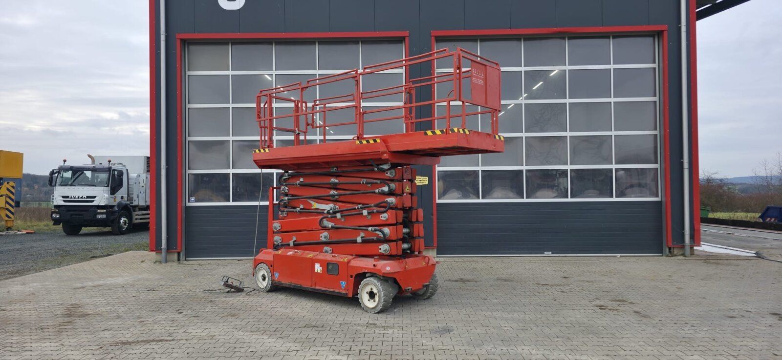 Fahrzeugabbildung Haulotte PB S171-12E / Höhe 17.3 meter / UVV / AKKU