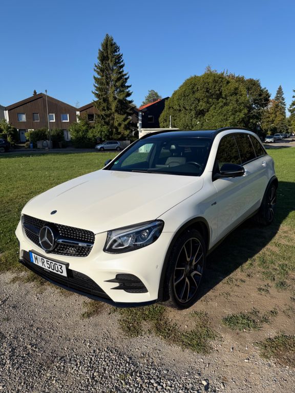 Image of Mercedes-Benz GLC 43 AMG