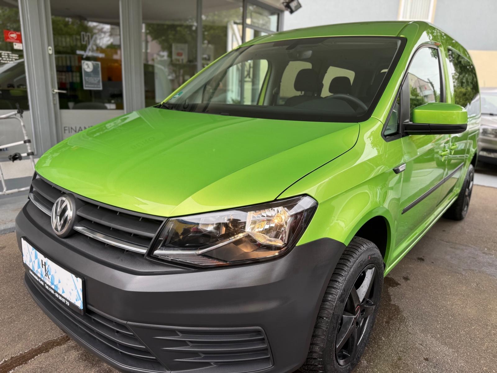 Volkswagen Caddy Maxi / Betteinbau
