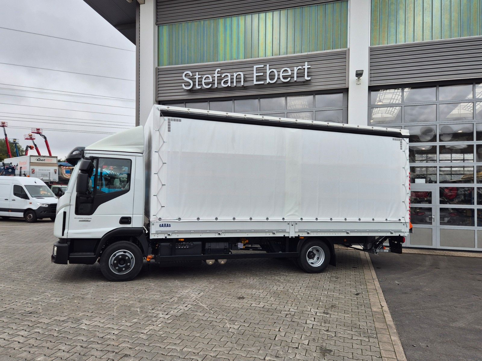 Fahrzeugabbildung Iveco Eurocargo ML75E19/P LBW  Spoiler Klima 3 Sitze