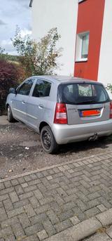 Kia Auto günstig zu verkaufen bis Sonntag - gebrauchte Kia Picanto aus dem Jahr 2004