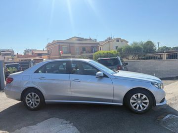 Mercedes E 200 - 11