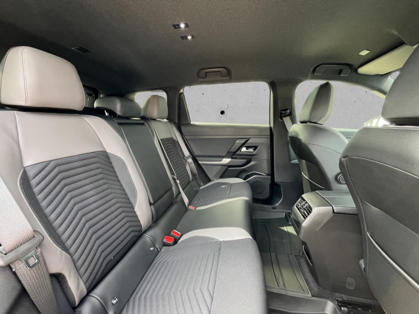 Jeep Compass First Edition ACC+PDC+CARPLAY+KAMERA+SHZ
