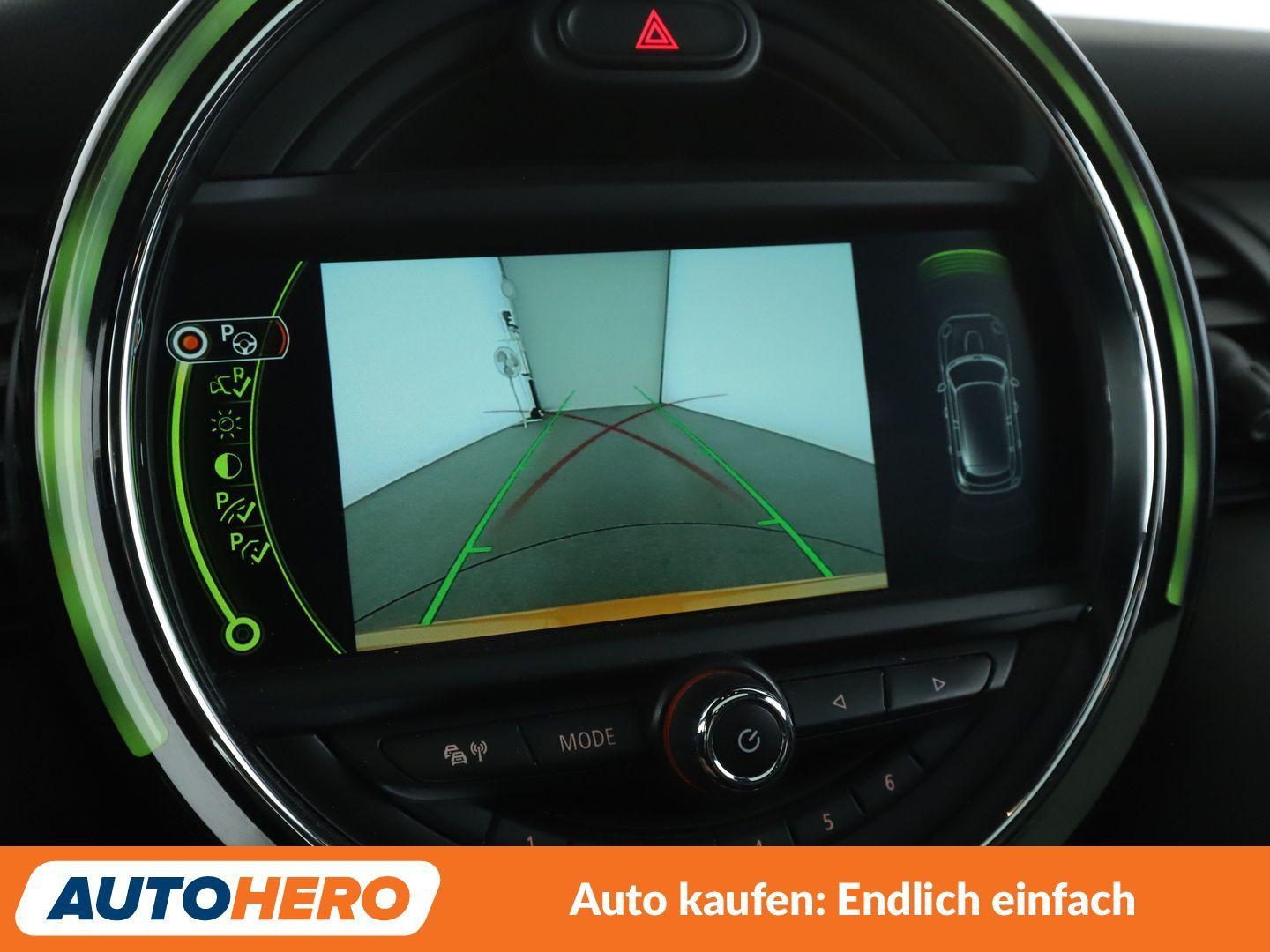 MINI Cooper Aut.*NAVI*CAM*TEMPO*