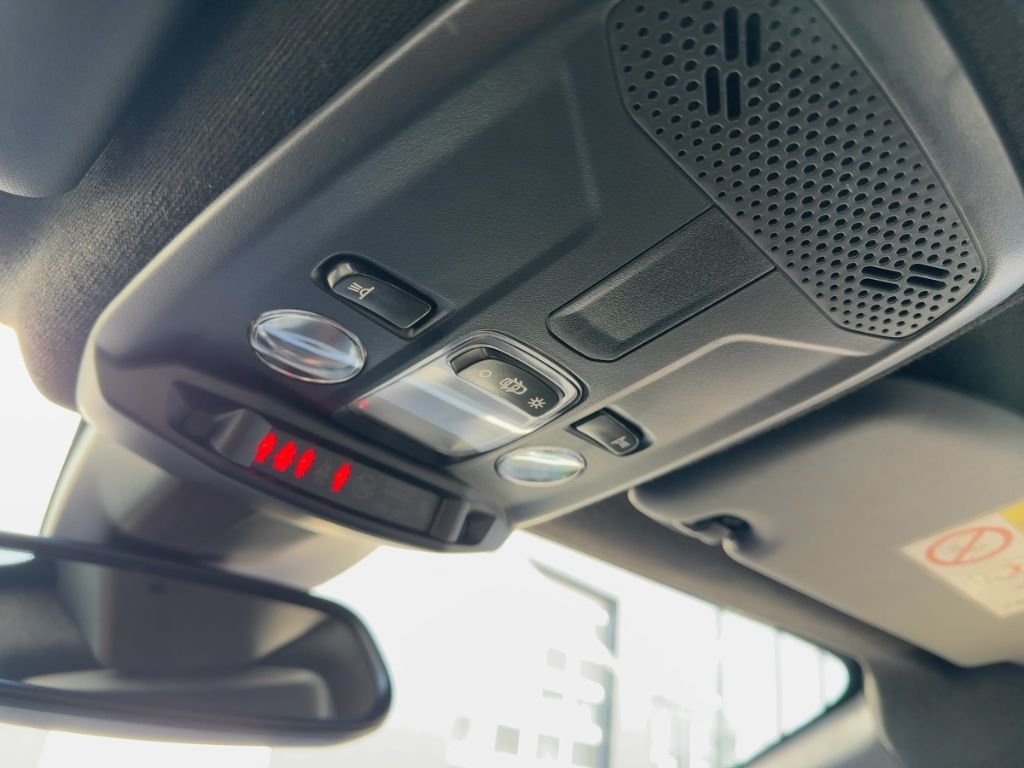 Fahrzeugabbildung Opel Corsa F GS Line LED CarPlay Klimaautom