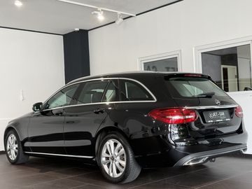 Mercedes C 200 - 6
