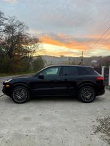 Porsche Cayenne 3.0 V6 Tiptronic - - Porsche Cayenne: V6