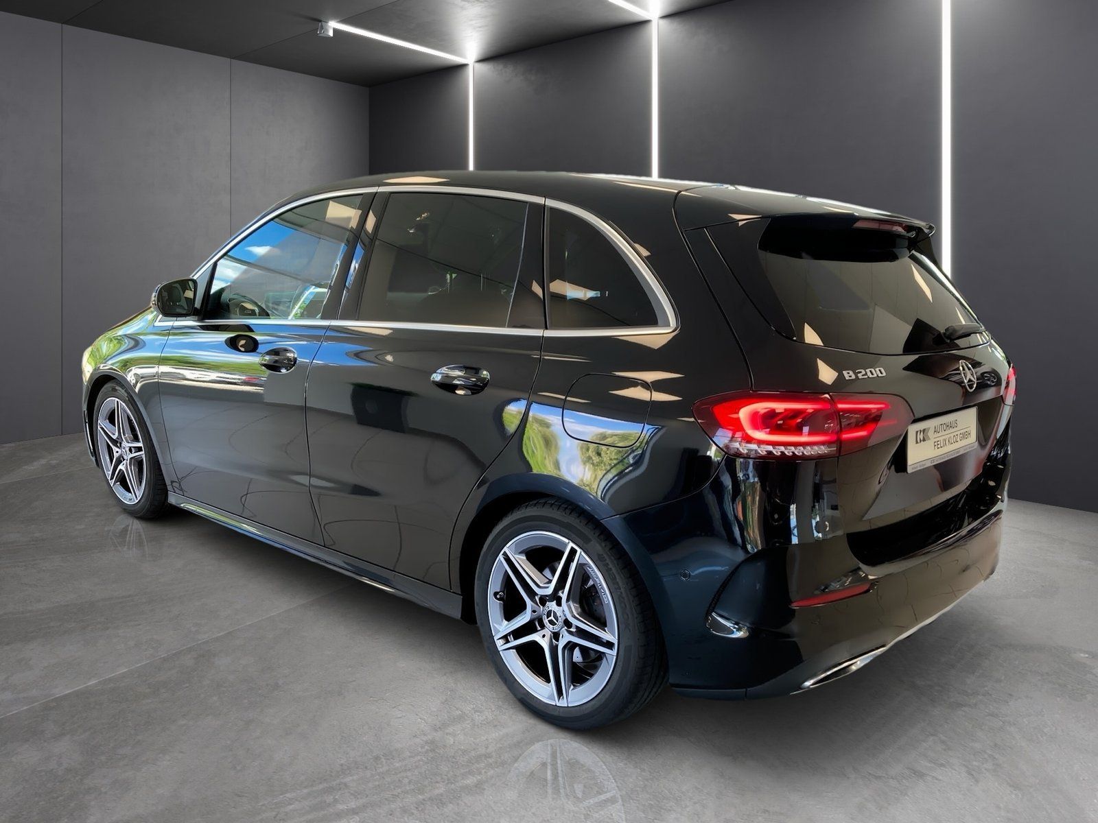 Fahrzeugabbildung Mercedes-Benz B 200 AMG*Kamera*LED*Easy-Pack*MBUX*PDC*Tempomat