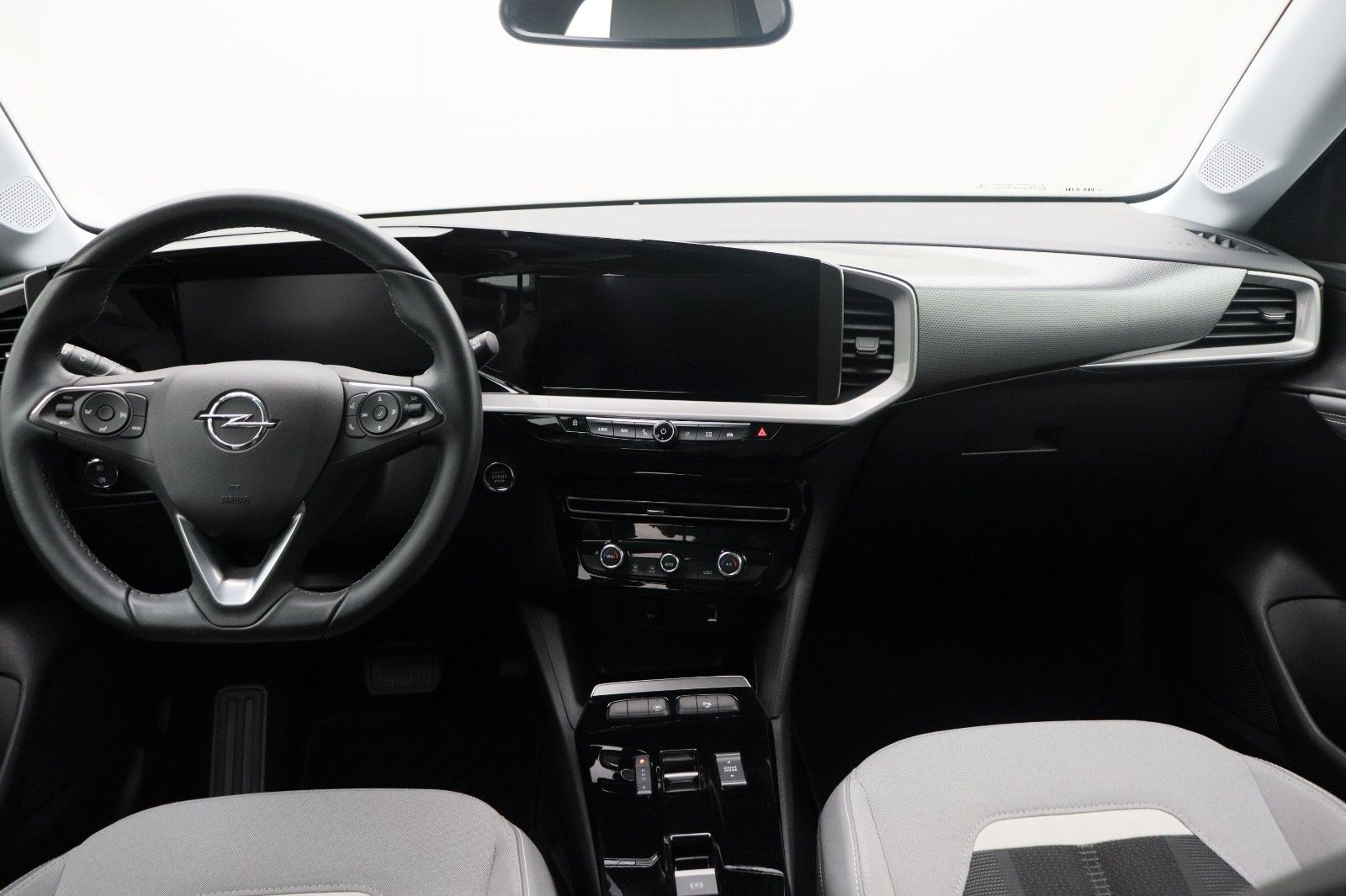 Fahrzeugabbildung Opel Mokka-e Elegance