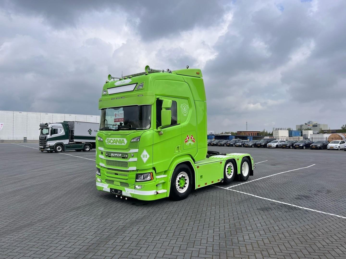 Scania R450 6X2/4 full air, retarder, special interior.