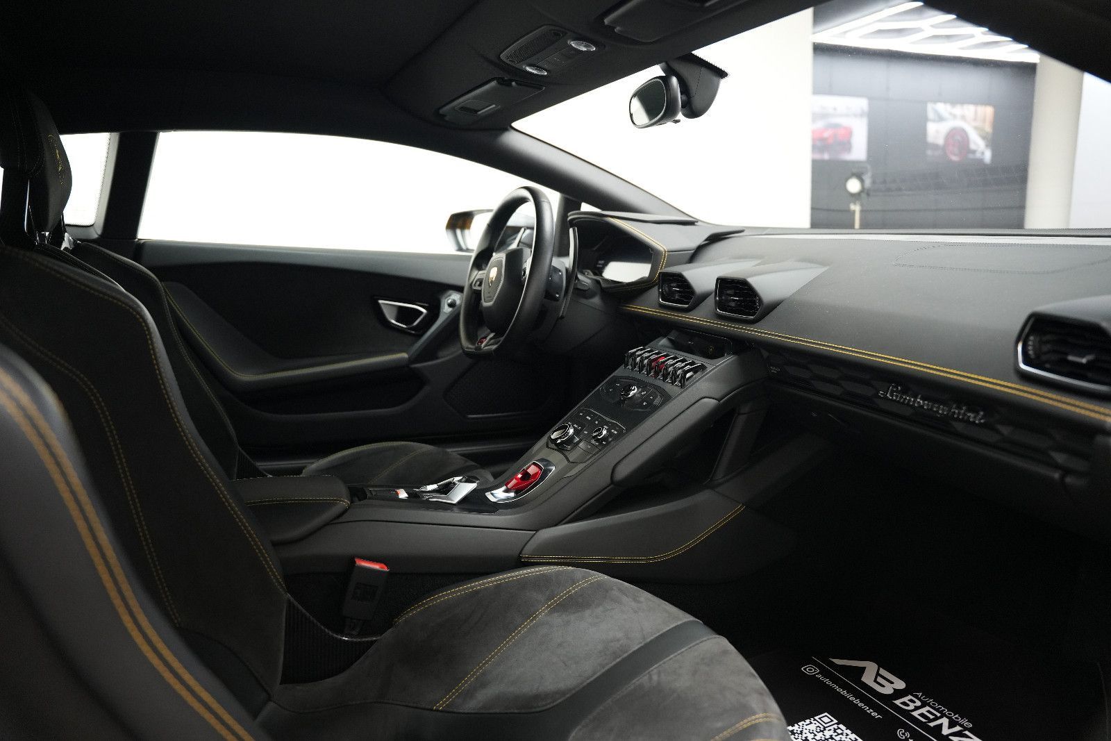 Fahrzeugabbildung Lamborghini Huracan Huracán /LIFT/KAMERA/CARBON/SCHALENSITZ/