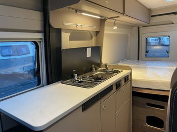 Carado CV 600 PRO AWT beheizt Navi Kamera Rahmenfenster