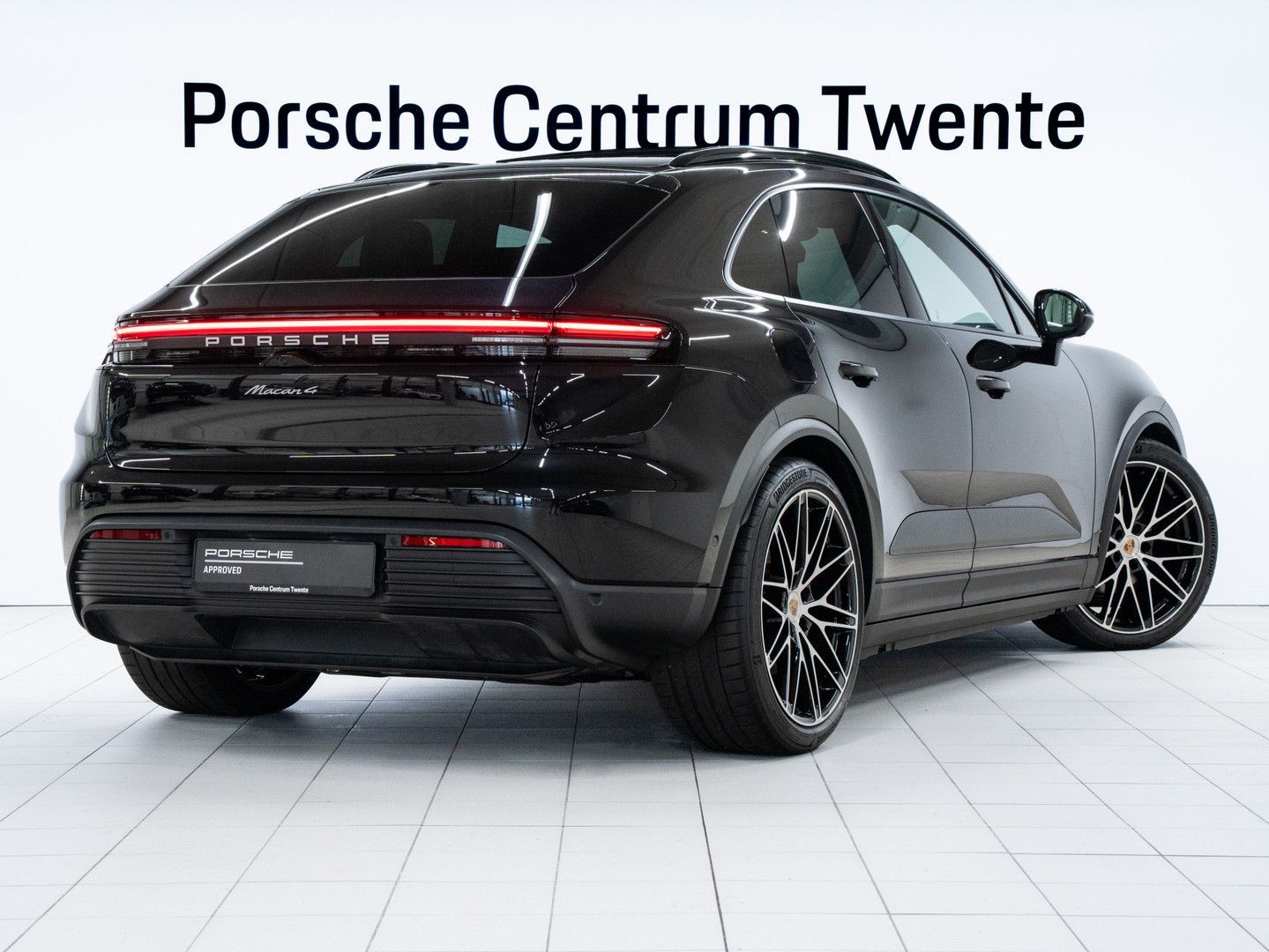 Porsche Macan 4 imagem 3