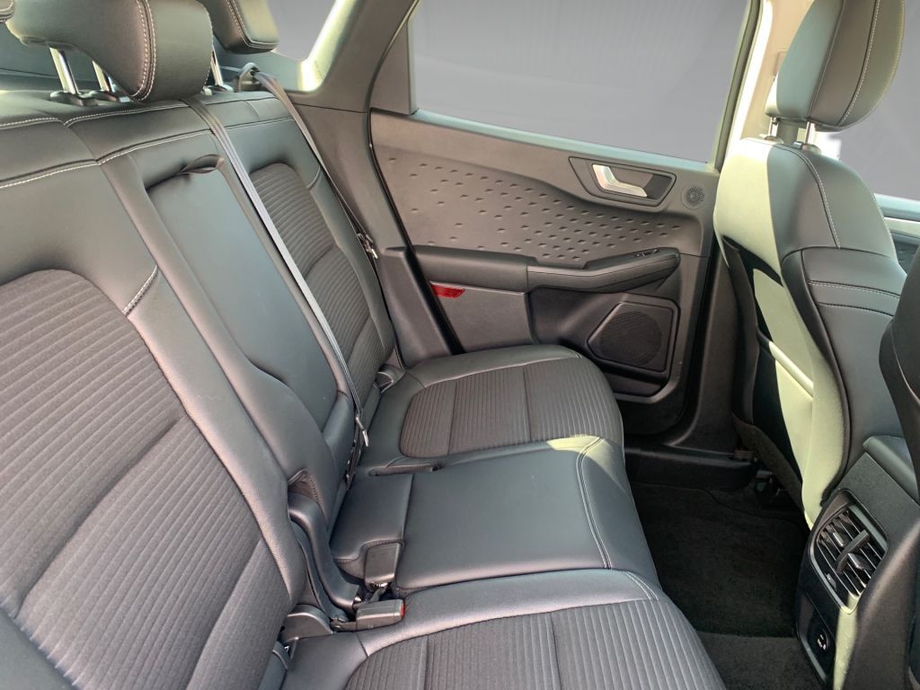 Ford Kuga 2.5 Duratec PHEV TITANIUM X – Bild 5