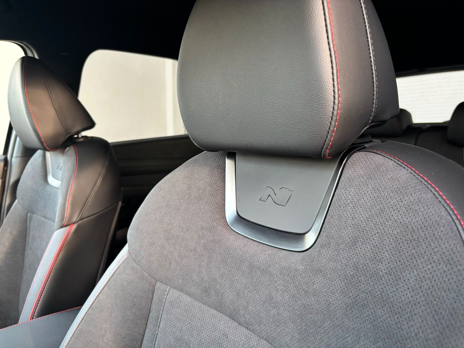 Fahrzeugabbildung Hyundai TUCSON MY26 150PS N-Line MATRIX-LED/KAMERA!