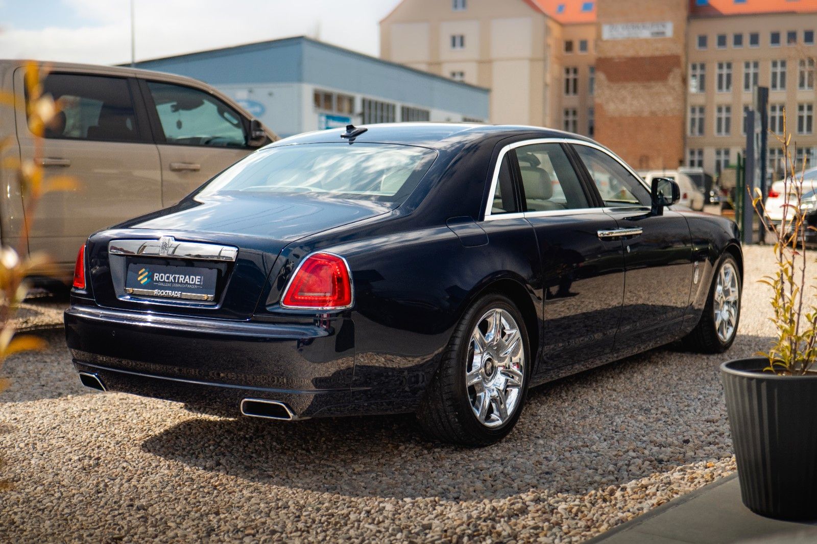 Fahrzeugabbildung Rolls-Royce Ghost V12 Full Service *Panorama*TV*360*HU*19%*