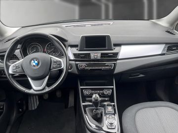 BMW 218 - 10