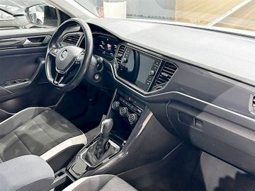 Volkswagen T-Roc - 11